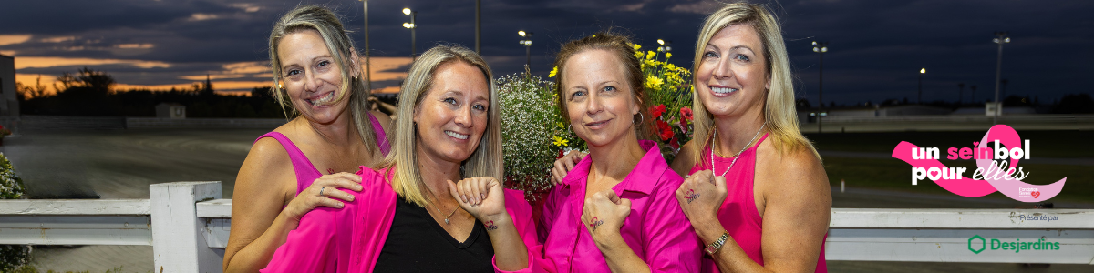 Annie, Vanessa, Sara et Nancy montrent leur tatouage Un seinbol pour elles